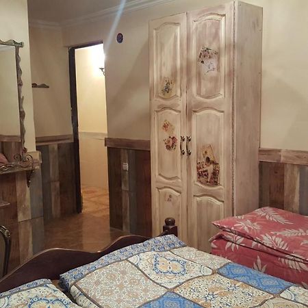 Hôtel Magnoliia à Soukhoumi Extérieur photo