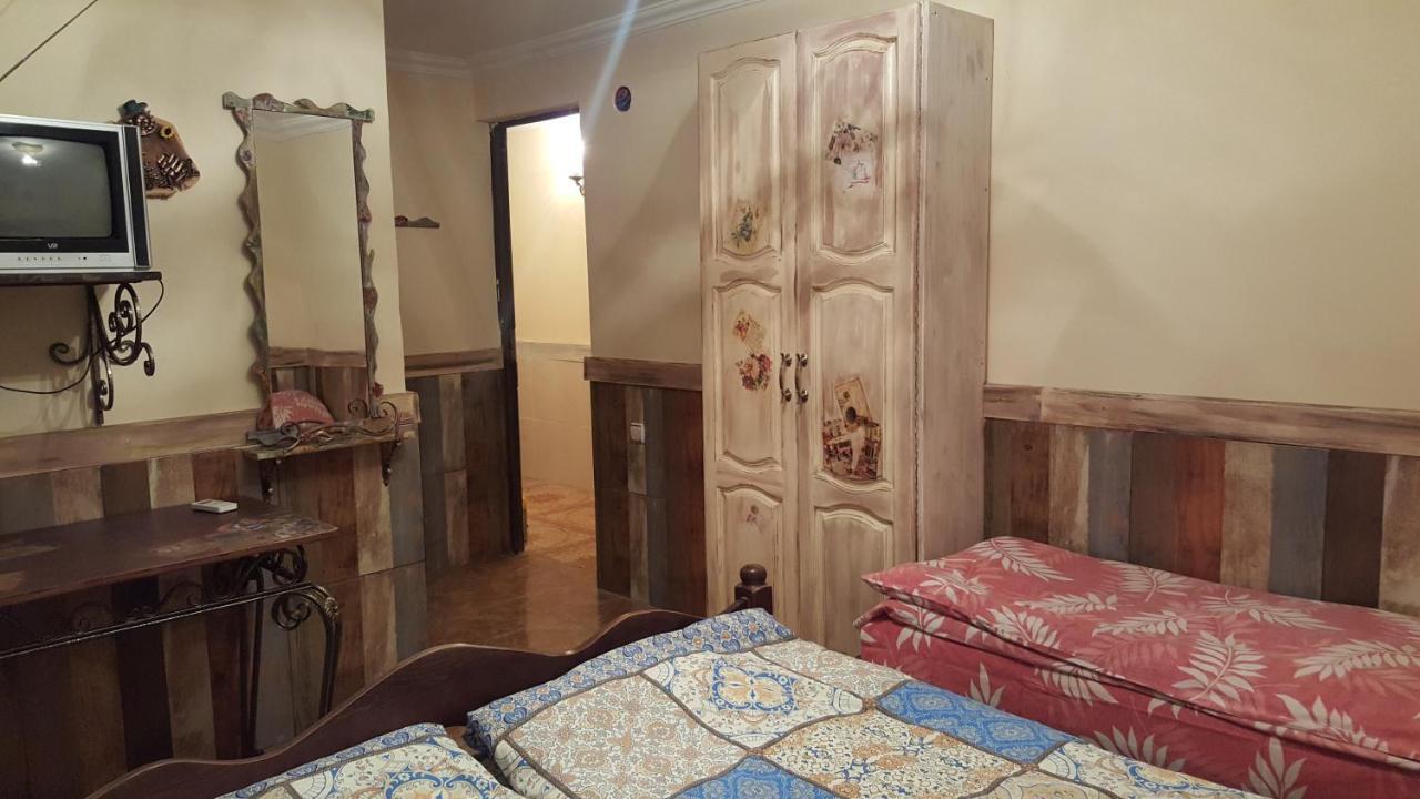 Hôtel Magnoliia à Soukhoumi Extérieur photo