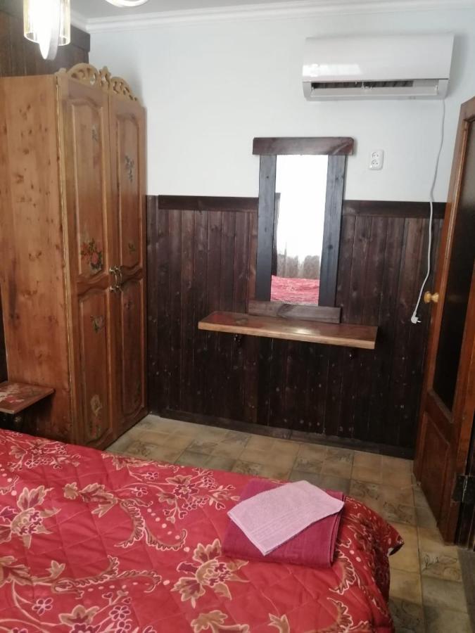 Hôtel Magnoliia à Soukhoumi Extérieur photo
