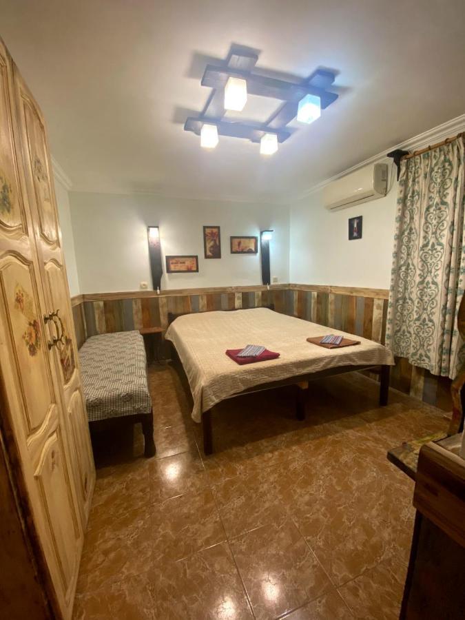 Hôtel Magnoliia à Soukhoumi Extérieur photo