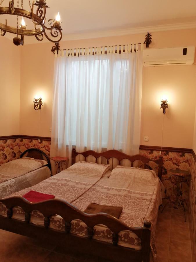 Hôtel Magnoliia à Soukhoumi Extérieur photo